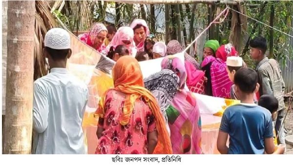 কটিয়াদীতে সড়ক দুর্ঘটনায় আহত দাদি-নাতনির মৃত্যু
