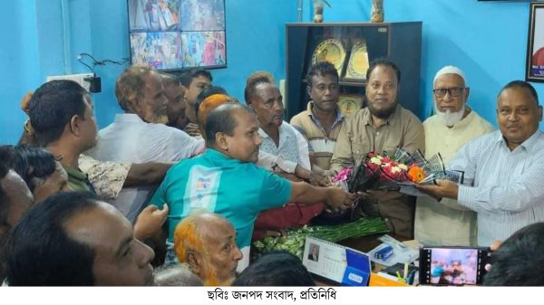 রংপুরে জাপা ছেড়ে বিএনপিতে শতাধিক নেতাকর্মীর যোগদান