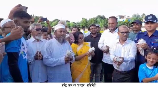 জয়পুরহাটে জেলা প্রশাসক গোল্ডকাপ ফুটবল টুর্নামেন্টের-২০২৫ উদ্বোধন